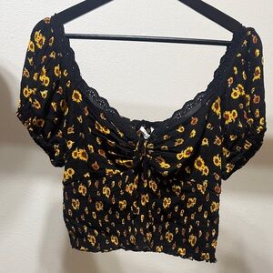 Sunflower print top